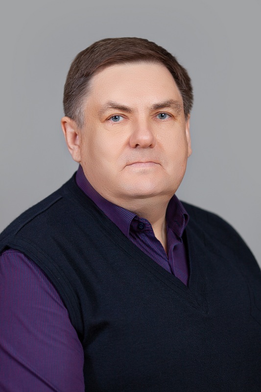 Кудашев Владимир Васильевич.